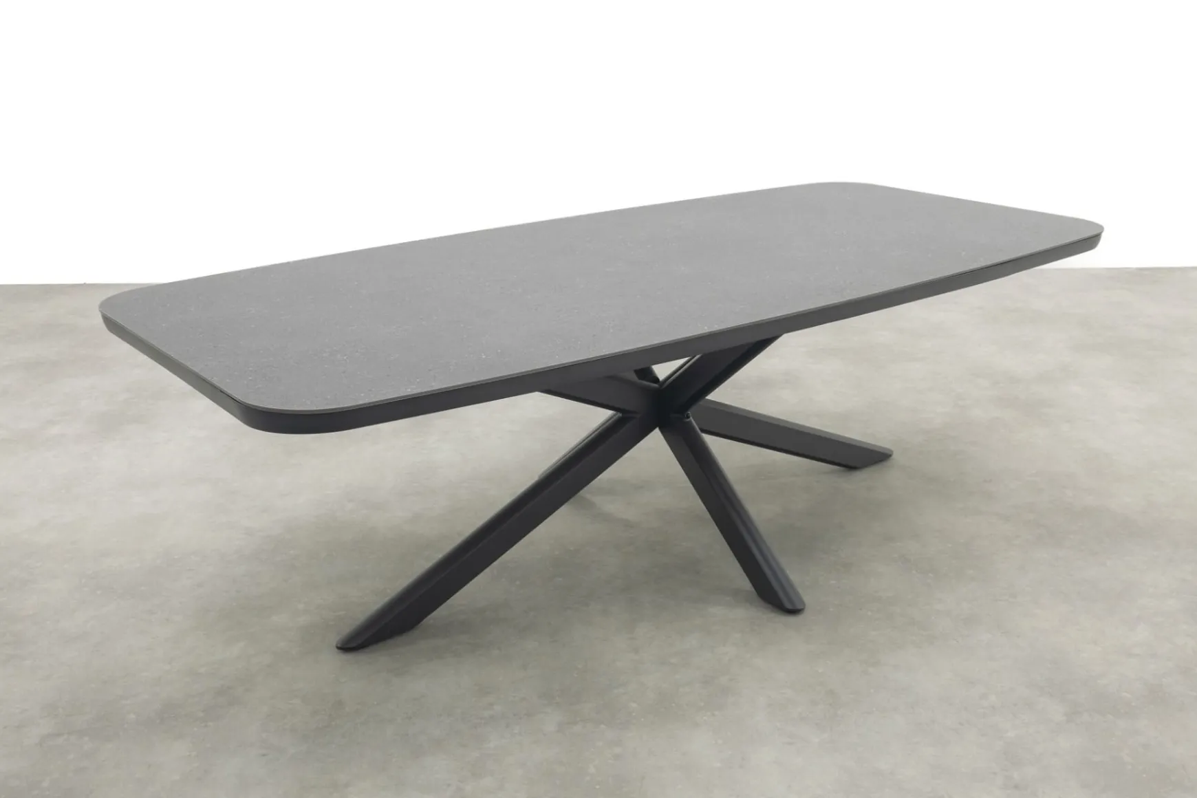 Jasmine Black/Soreno 6-persoons Deens ovale tuinset 240x110 cm. - Betonlook