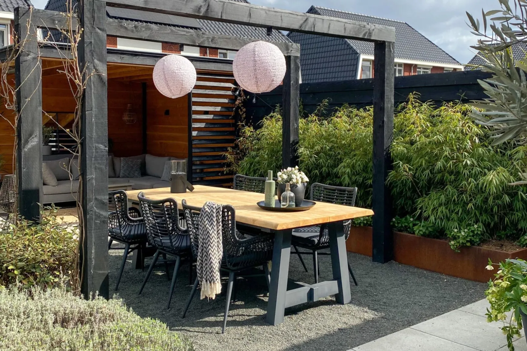 Jasmine dining tuinstoel - black