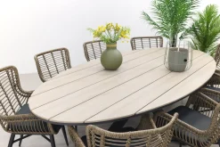 Jasmine Naturel/GI Edison 8-persoons ovale dining tuinset 280x140 cm.