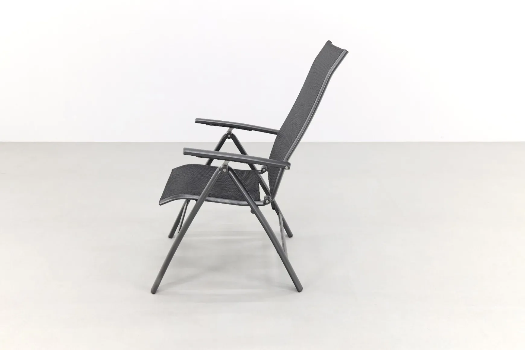 Kettler Legato Curve XL - tuinstoel hoge zithoogte