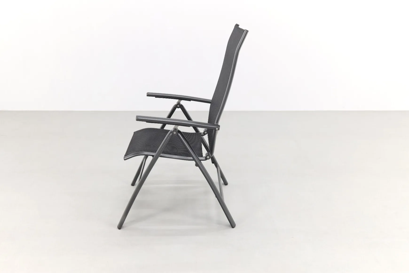 Kettler Legato Curve XL - tuinstoel hoge zithoogte
