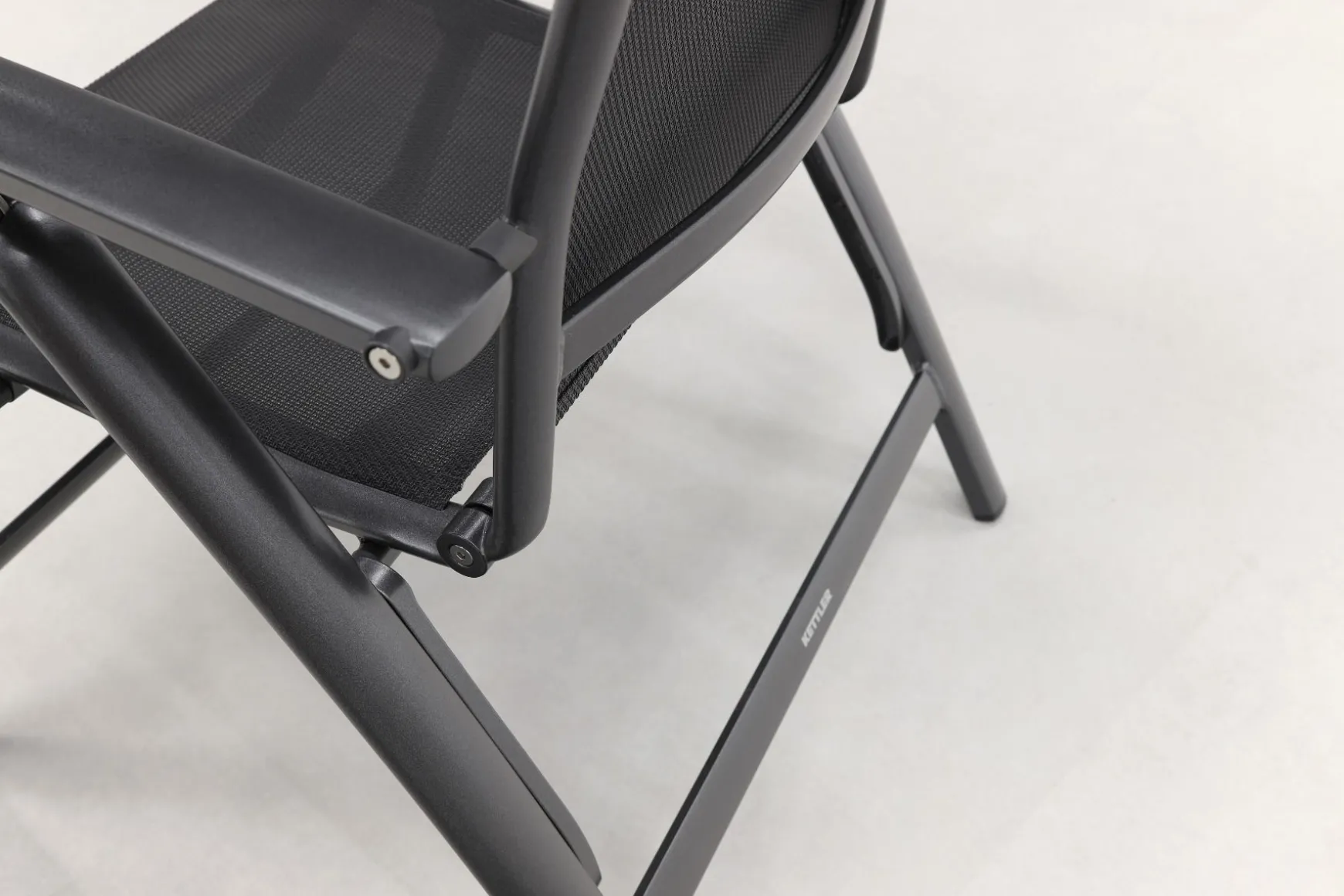 Kettler Legato Curve XL - tuinstoel hoge zithoogte