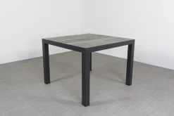 Kings tuintafel 100x100 cm. - Antraciet/Houtlook