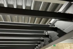 Lamellen Overkapping 4x3 m. Aluminium - Elektrisch Dak & LED Verlichting - Move Deluxe Antraciet