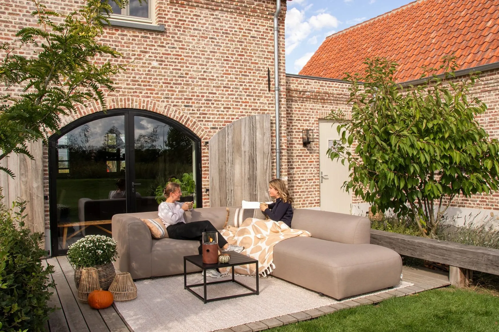 Lissabon Sunbrella (Sit & Heat) verwarmde hoekbank - Taupe