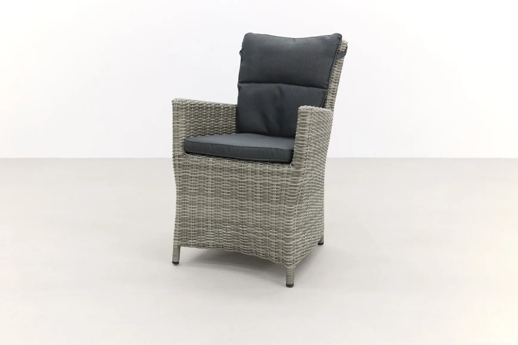 Lounge/diningset San Marino - Paloma grijs + 2x Mante tuinstoel