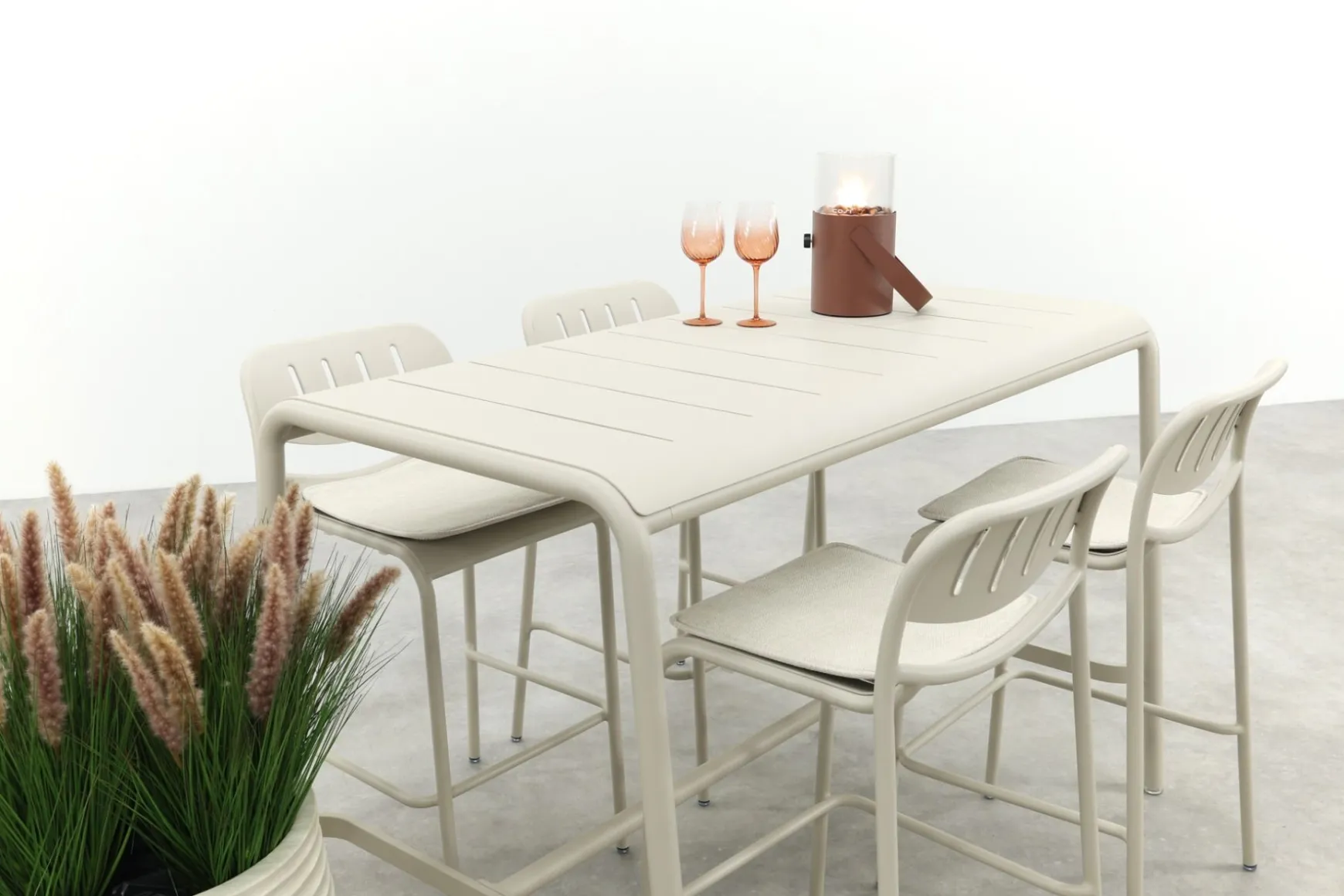 Lyon 4-persoons barset 155x96 cm. - Mokka
