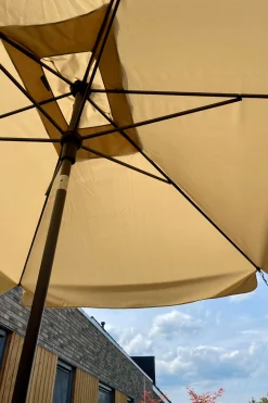 Madison stokparasol Delos luxe Ecru 200x300 cm.