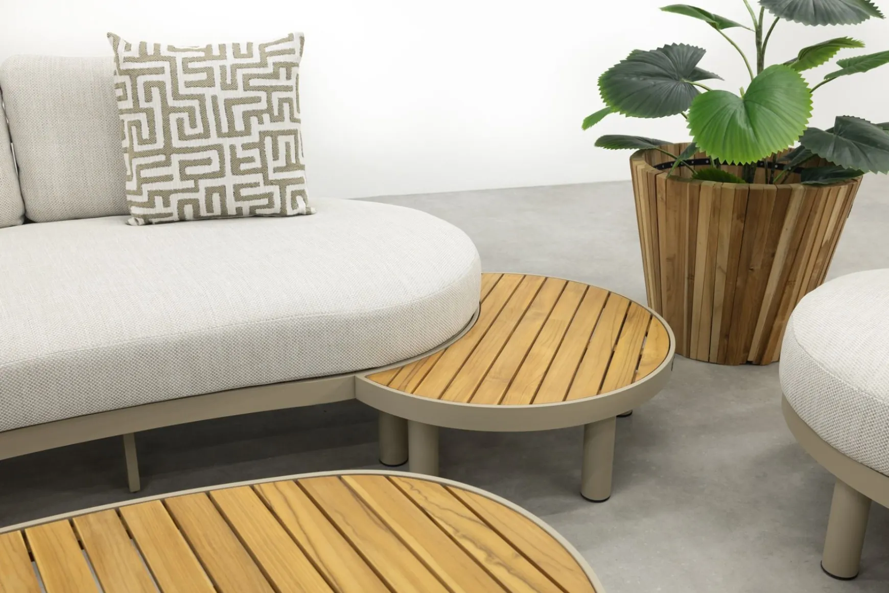 Mira organische platform loungeset + loungestoel - Teak/Latte
