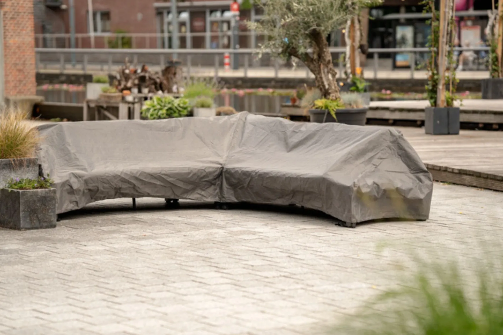 Outdoor Covers L-vormige platform loungesethoes 272x272x65 cm.