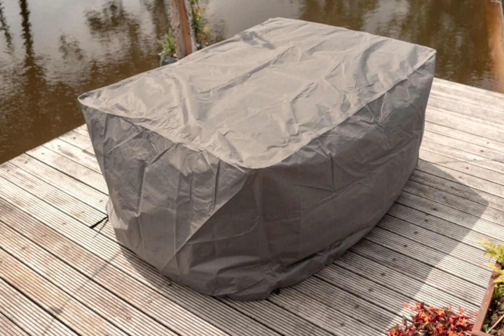 Outdoor Covers tuinsethoes 185x150x95 cm.