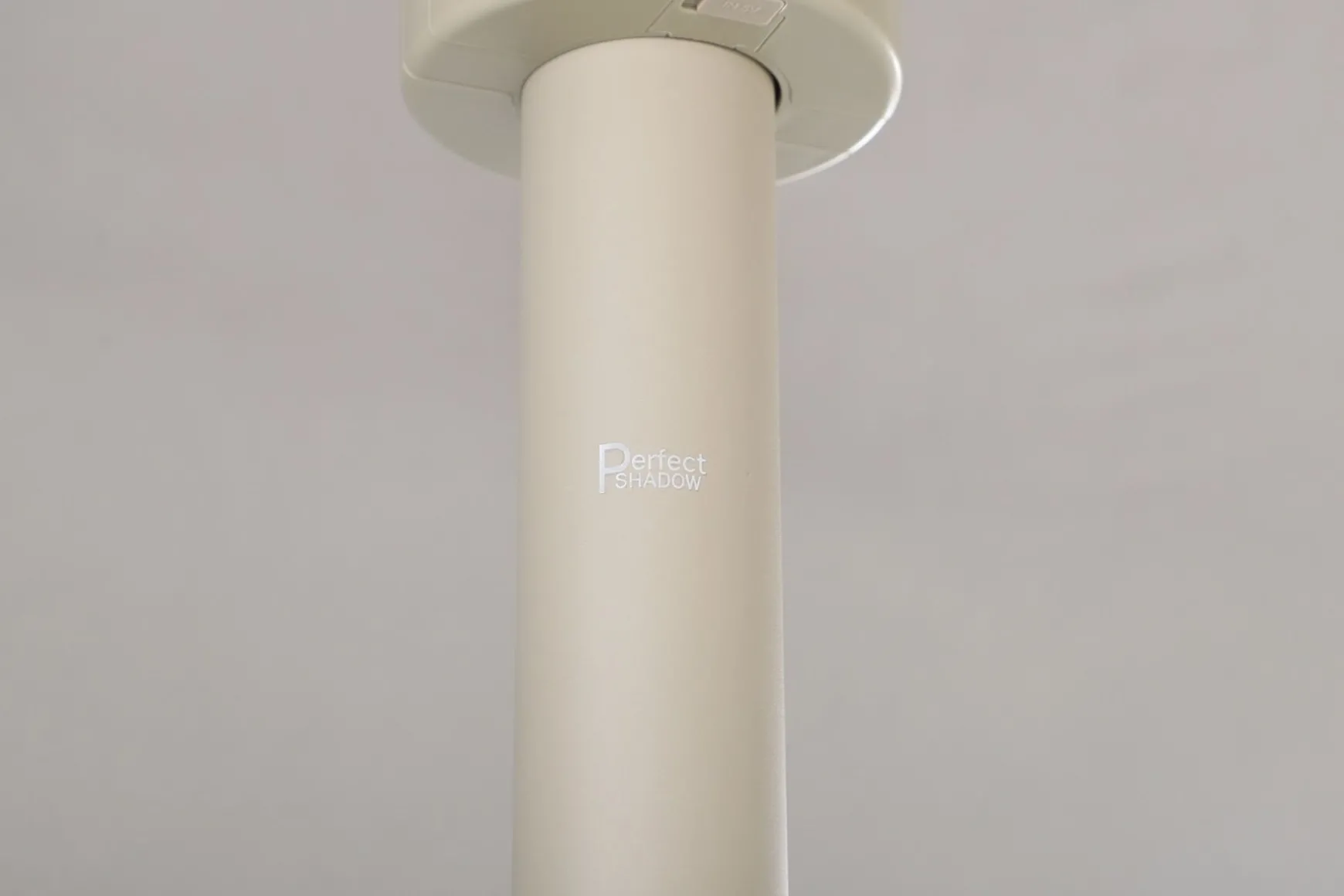 Perfect Shadow Atlas Telescope Stokparasol Pro met LED verlichting 4x4 m. - Latte/Urban Taupe met ingraafvoet en beschermhoes