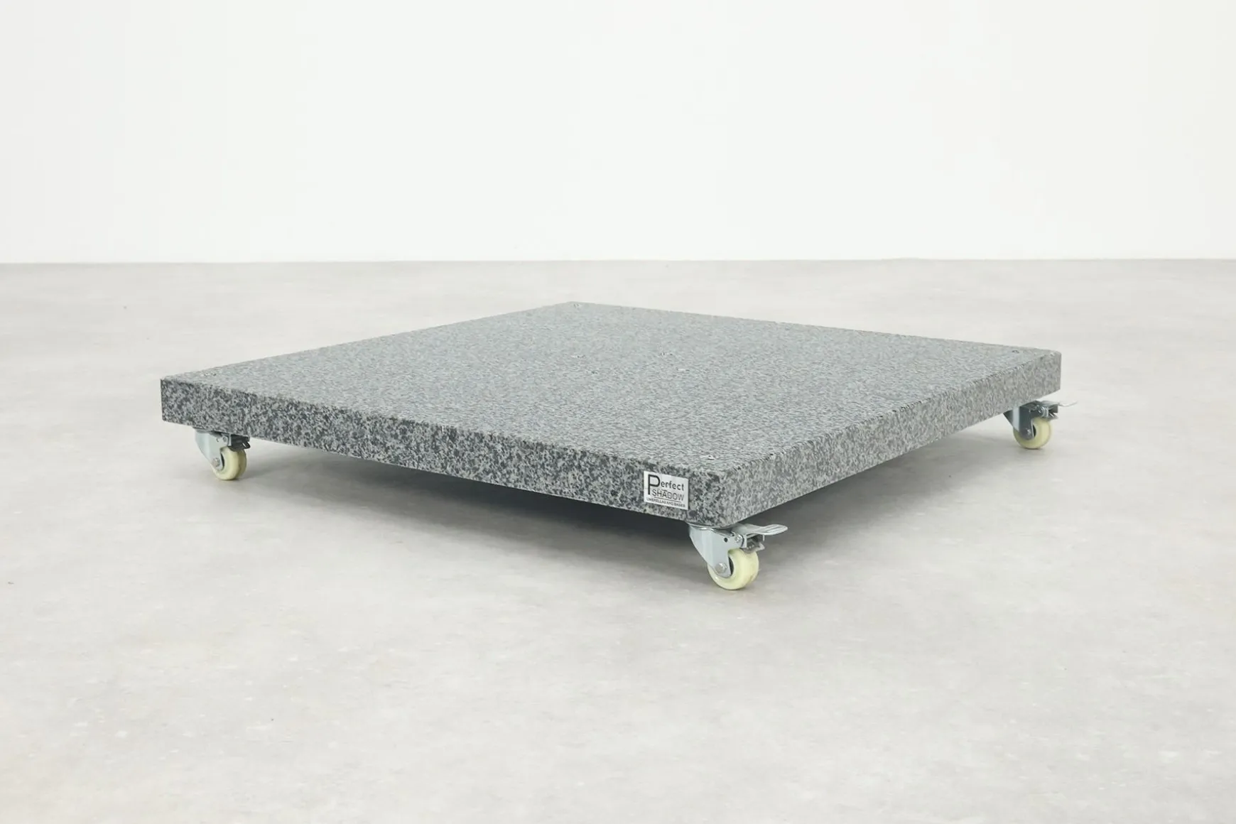 Perfect Shadow Luna zweefparasol 300x300 cm. Flex+ - Antraciet/Urban Taupe met Valencia voet en hoes