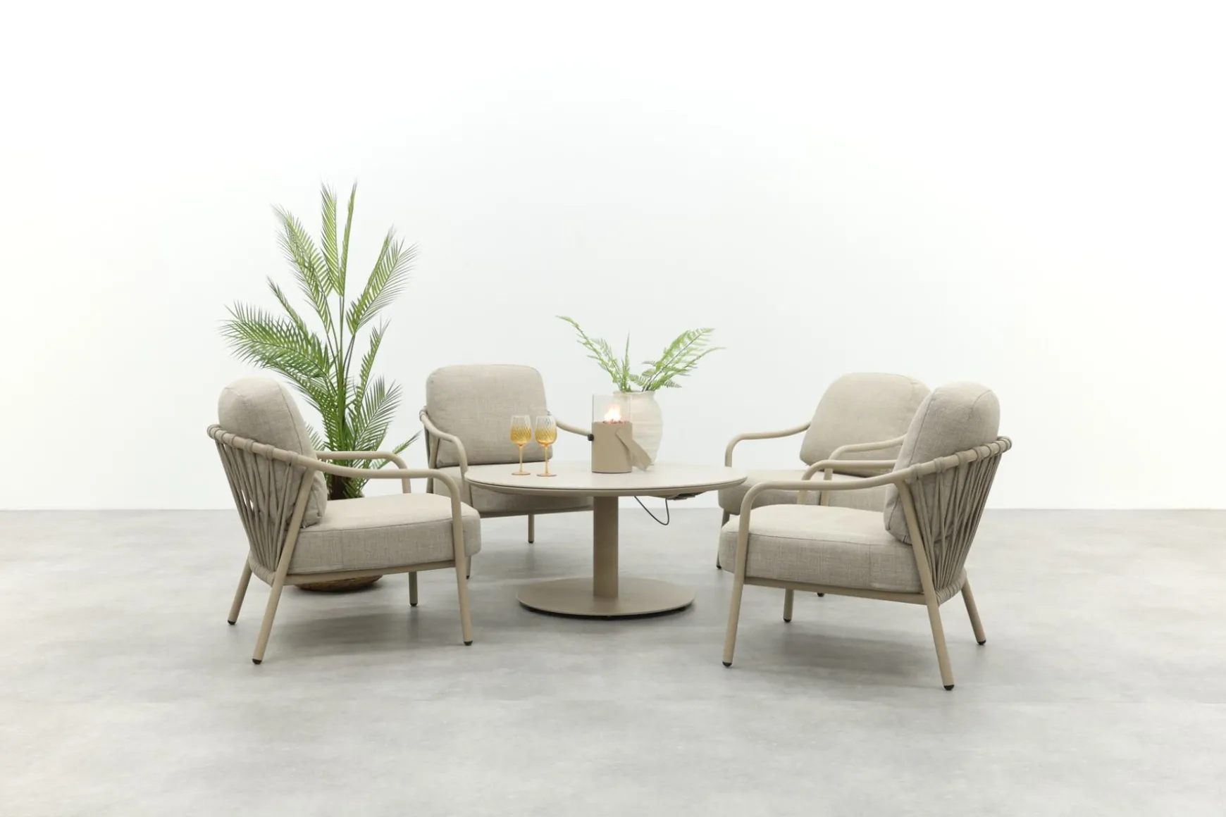 Pisa/Aversa 4-persoons ronde verstelbare low-dining tuinset Ø120 cm. - Latte