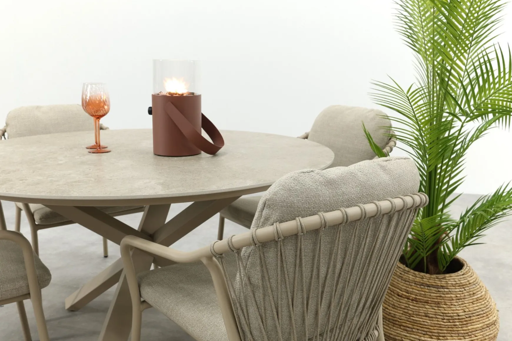 Pisa/Prado 4-persoons ronde dining tuinset Ø130 cm. - Latte