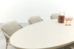Pisa/Ventaro ovale tuinset voor 6 personen 240x115 cm. - Latte