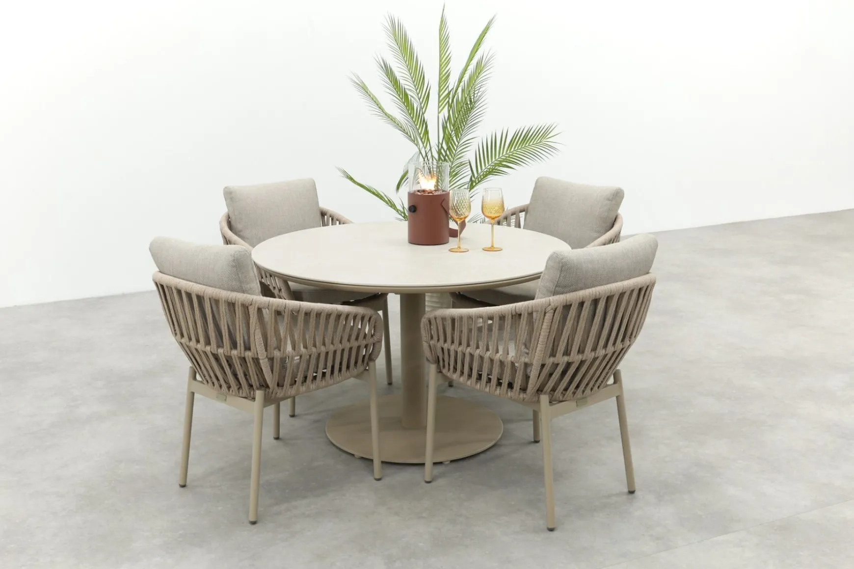 Romeo/Rodez 4-persoons tuinset Ø120 cm. - Latte