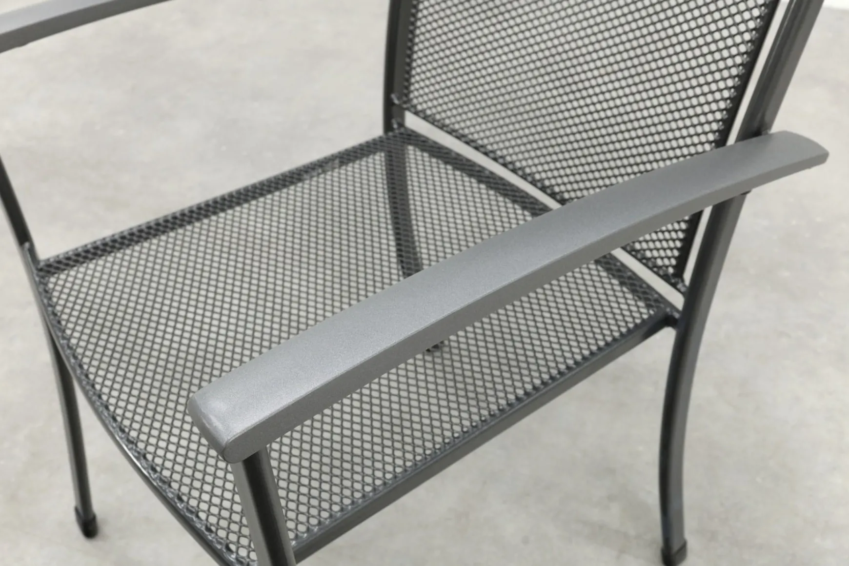 Royal Garden Balero ronde stapelbare tuinset strekmetaal Ø105 cm.