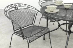 Royal Garden Elegance ronde stapelbare tuinset strekmetaal Ø105 cm.