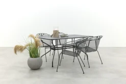 Royal Garden Elegance stapelbare tuinset strekmetaal 160x90 cm.