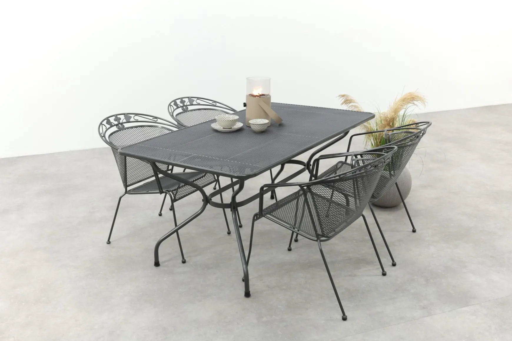 Royal Garden Elegance stapelbare tuinset strekmetaal 160x90 cm.