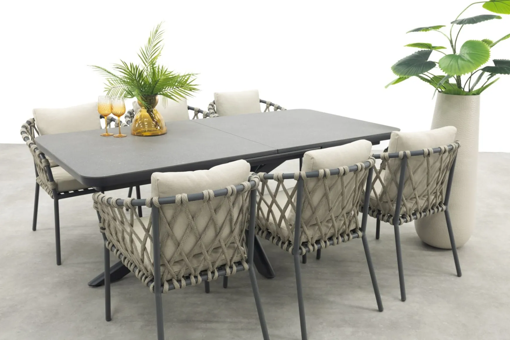 Sara/Montreal tuinset met uitschuifbare tuintafel - 6 persoons
