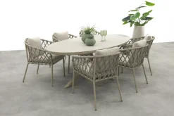 Sara/Ventaro ovale tuinset 240x115 cm. - Latte