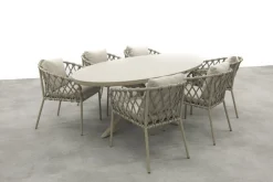 Sara/Ventaro ovale tuinset 240x115 cm. - Latte
