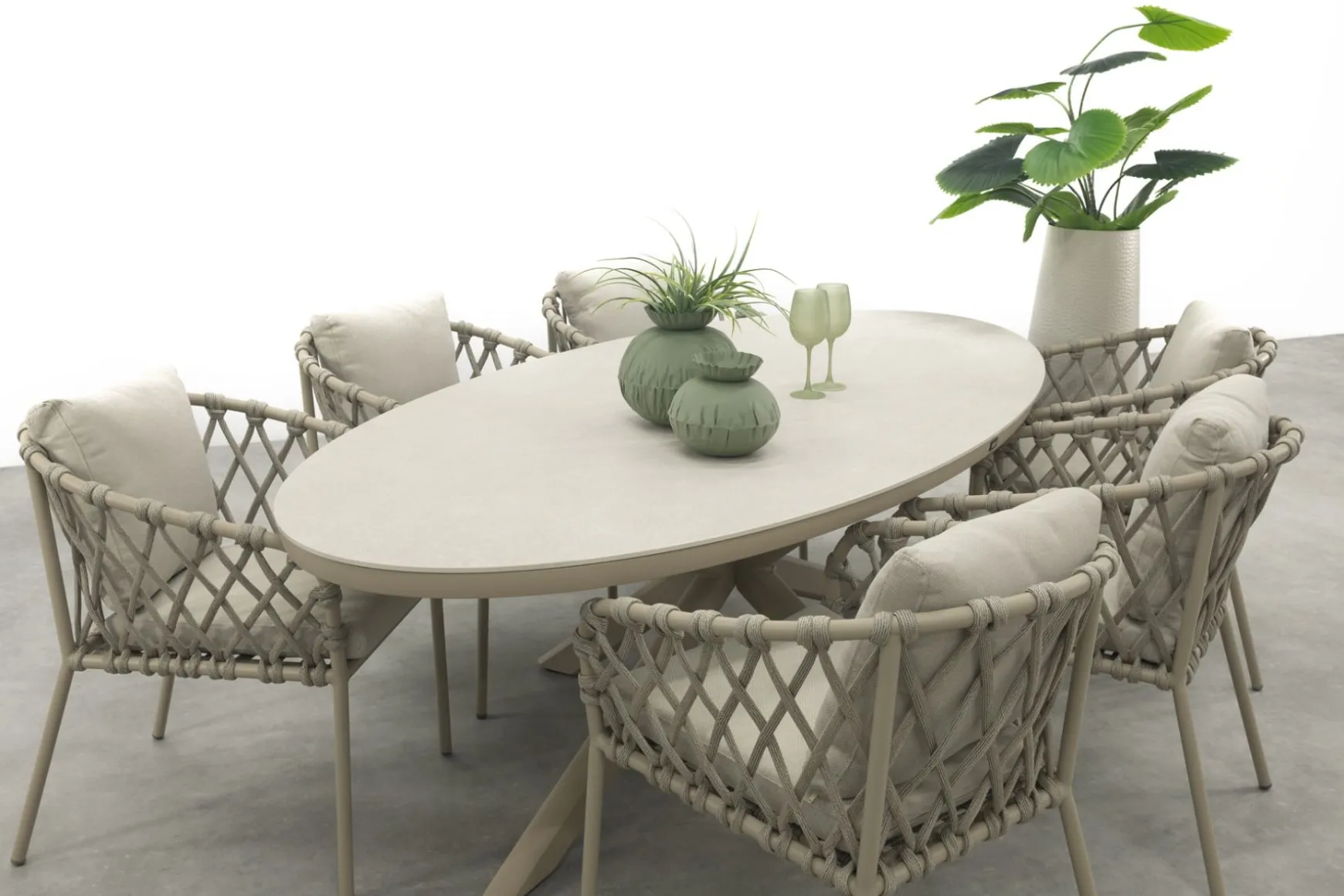 Sara/Ventaro ovale tuinset 240x115 cm. - Latte