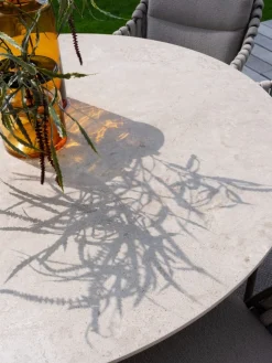 4 Seasons Arizona ronde tuintafel Ø160 cm. - zand/terre