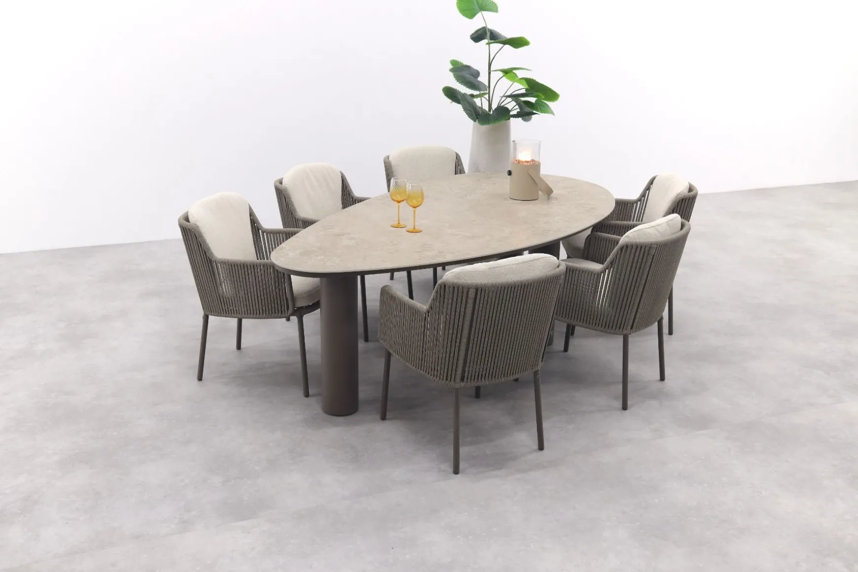 4 Seasons Bernini/Arizona organische tuinset 240x120 cm. - zand/terre