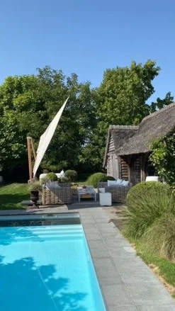 4-Seasons Hacienda zweefparasol 300 x 400 cm. - Woodlook/Sand