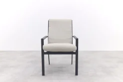 Sergio dining tuinstoel Carbon black/Desert Sand