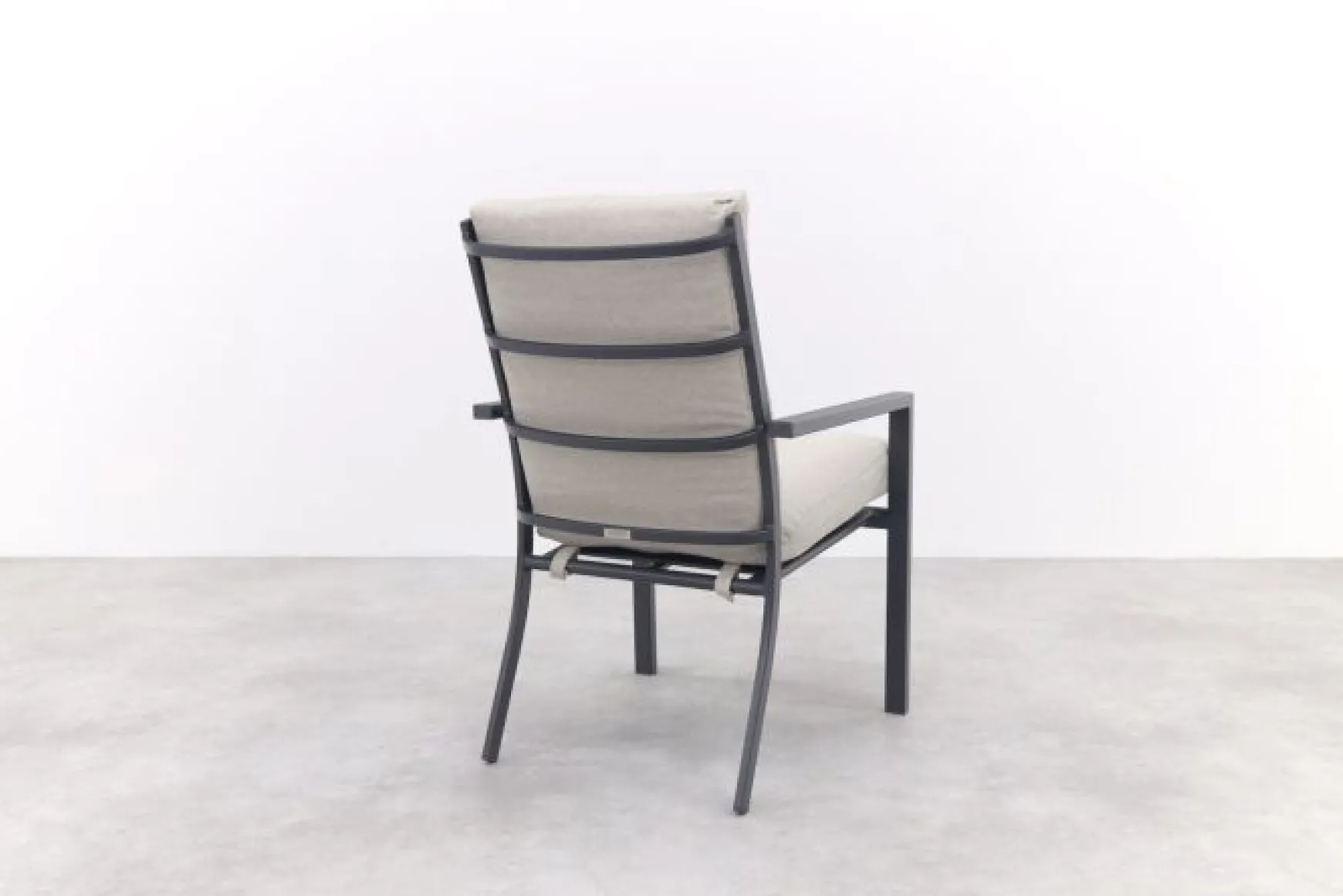Sergio/Vigo 160x90 cm. tuinset 5-delig