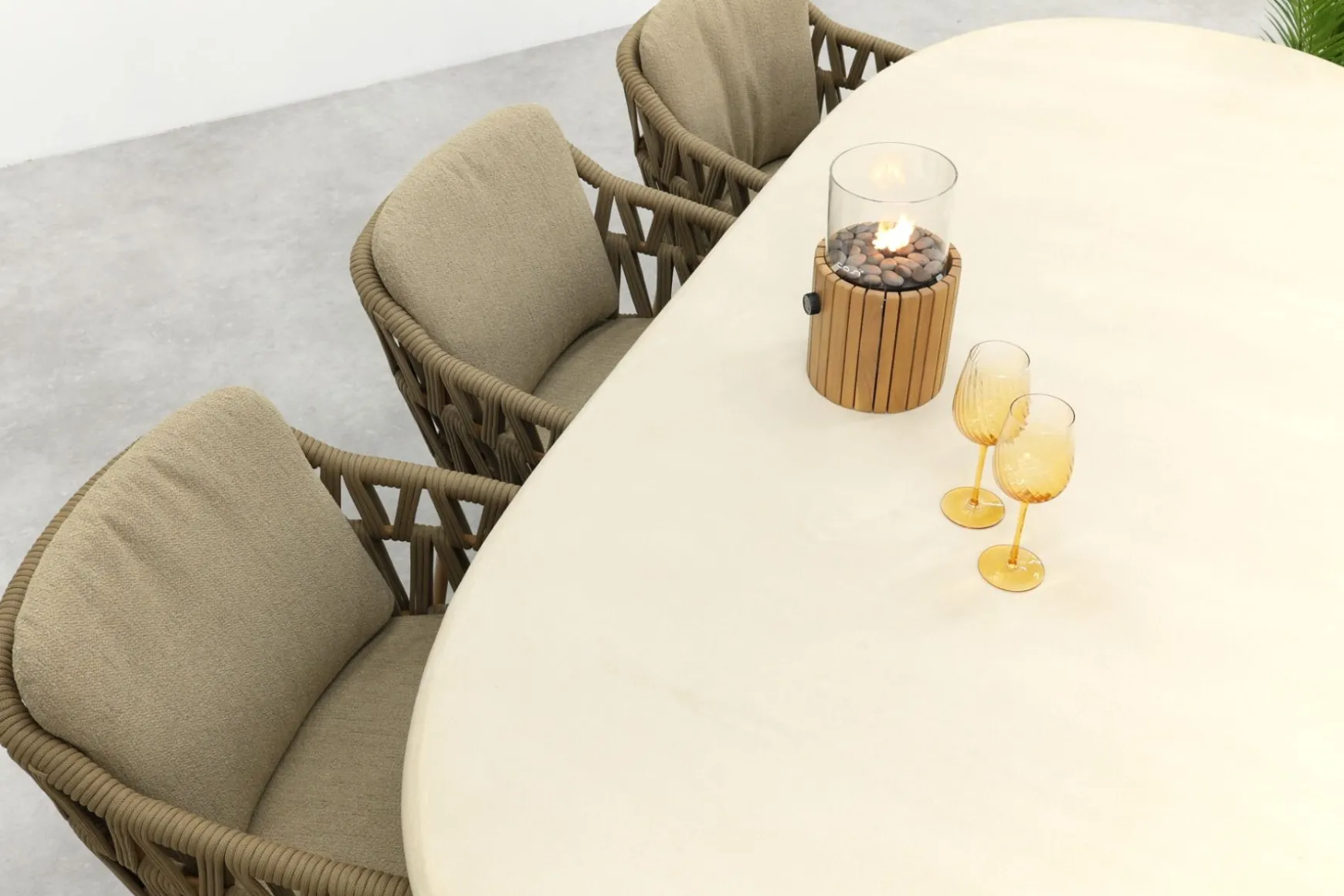 4SO Biarritz/Hampton 6-persoons ovale dining tuinset 240x105 cm. - Amber/Mortex