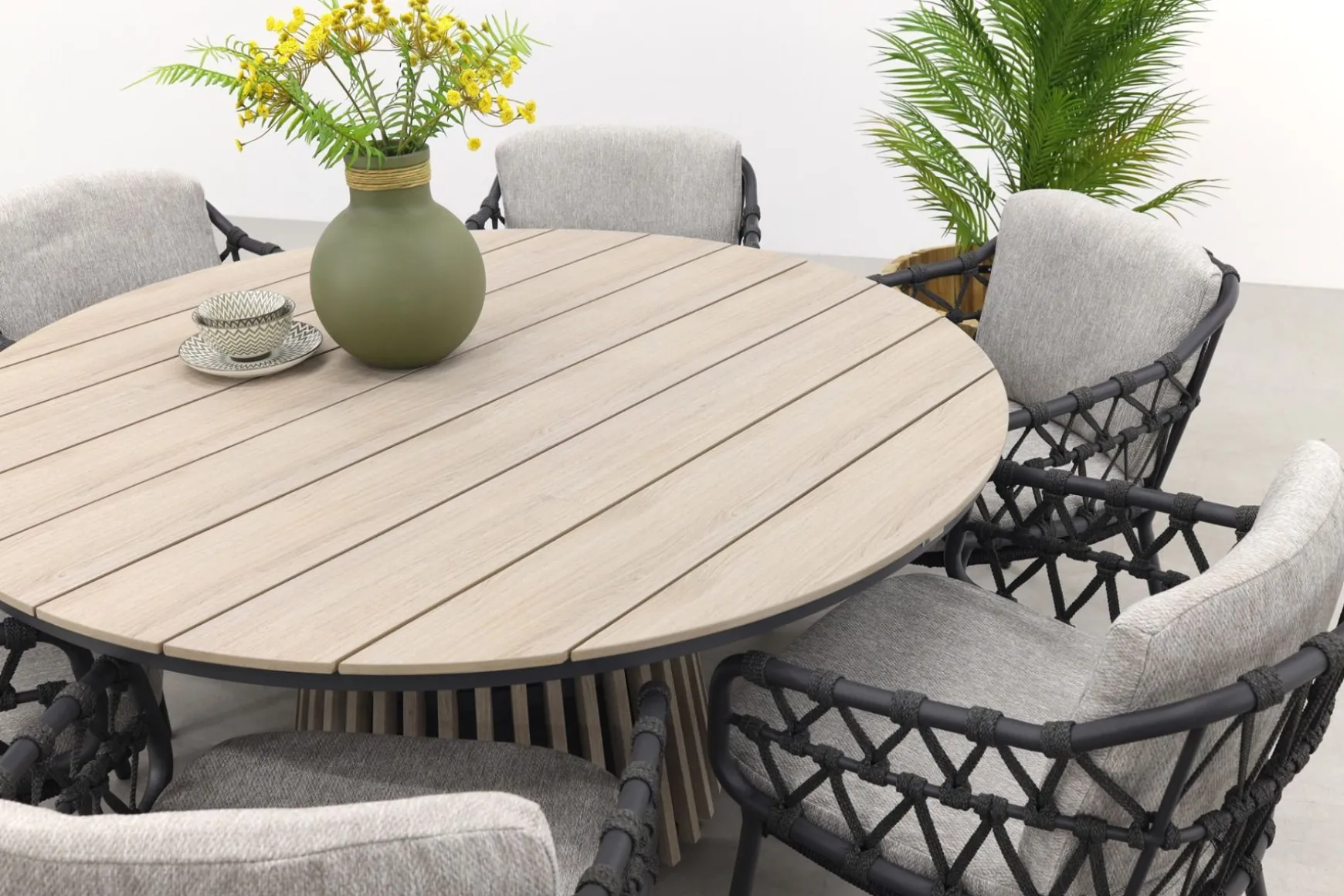 4SO Calpi/GI Trinxa ronde tuinset - 148 cm.