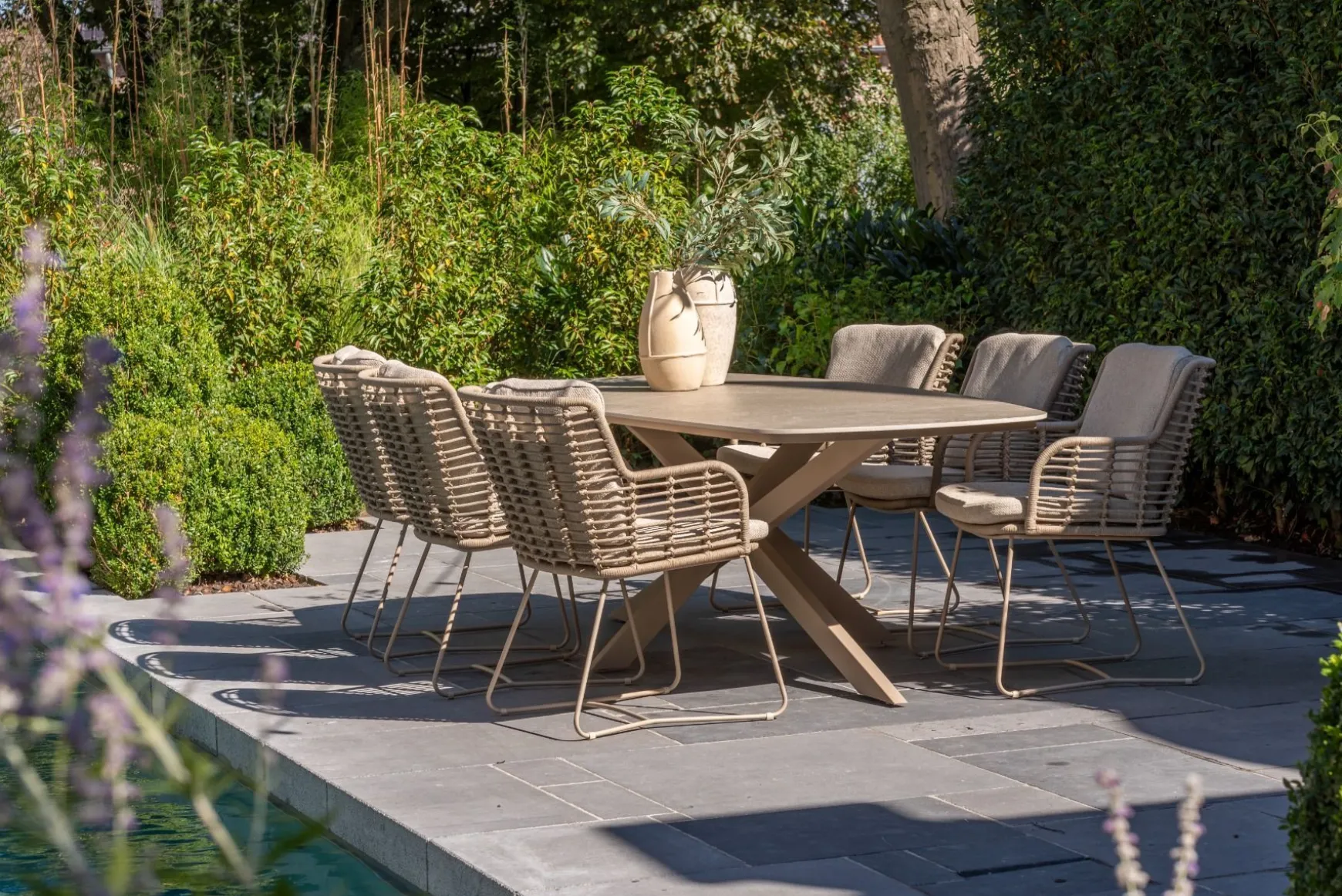 4SO Fabrice/Prado Deens ovale 6-persoons tuinset 240x105 cm. - Latte