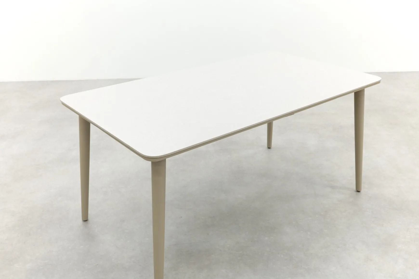 Sofia dining tuintafel keramiek 160x90 cm. - Latte