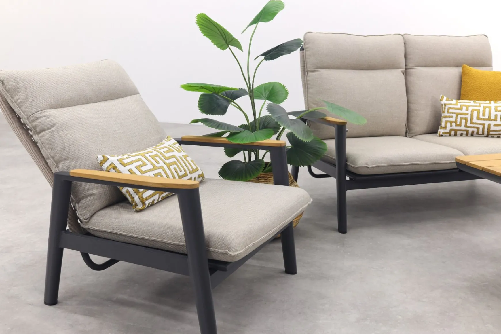 Solaro/Medina verstelbare (4-persoons) stoel-bank loungeset - Zand / Teak