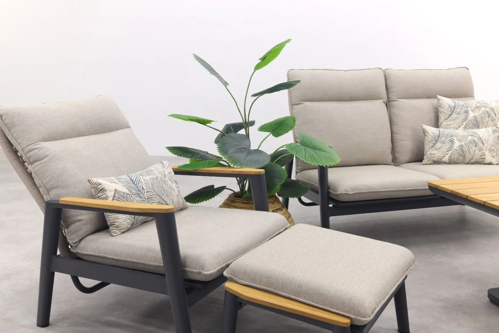 Solaro/Medina verstelbare (4-persoons) stoel-bank loungeset - Zand / Teak
