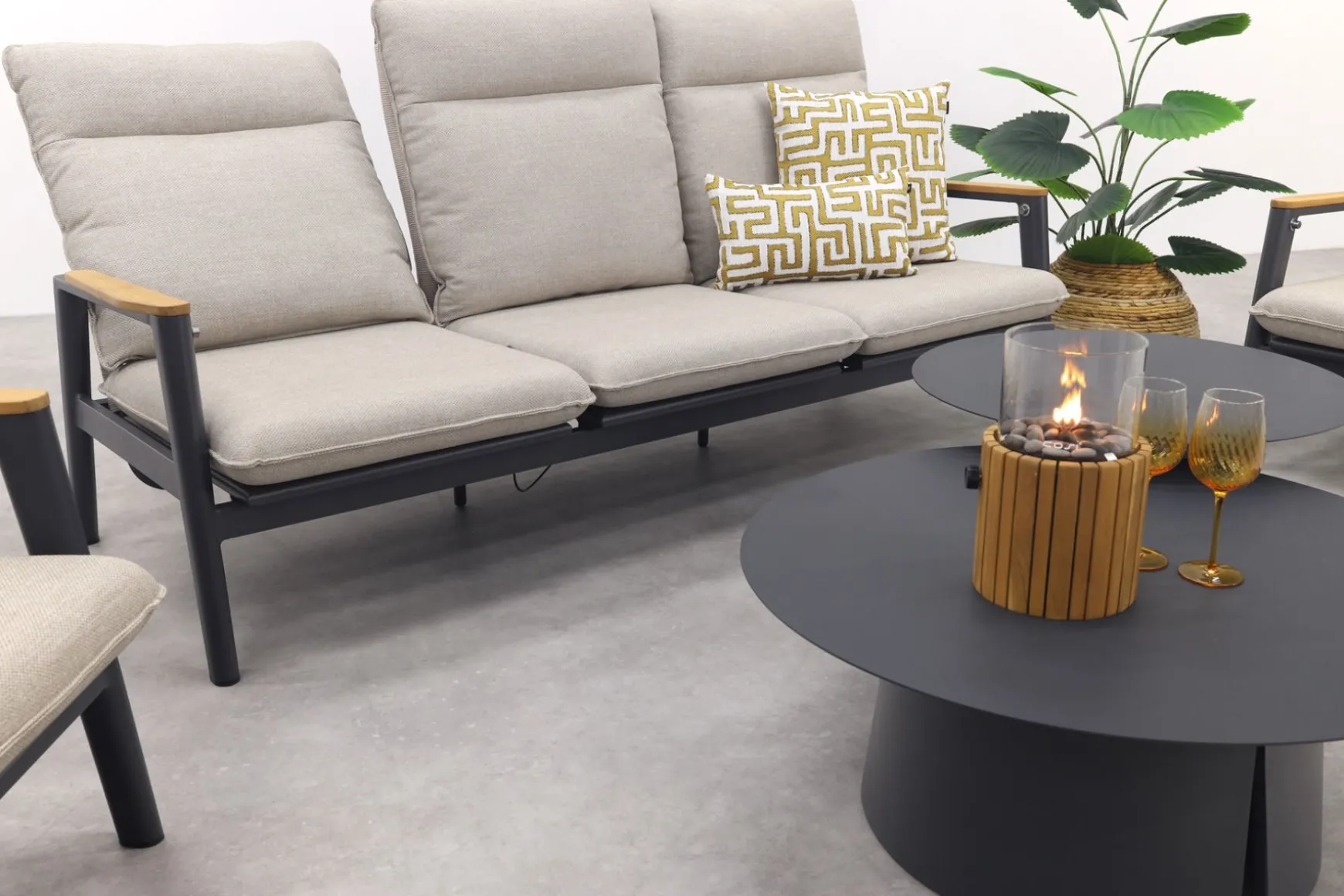 Solaro/Velora verstelbare (5-persoons) stoel-bank loungeset - Zand / Royal Grey