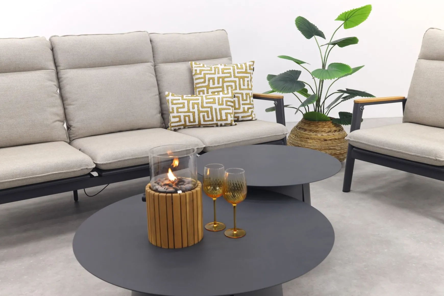 Solaro/Velora verstelbare (5-persoons) stoel-bank loungeset - Zand / Royal Grey