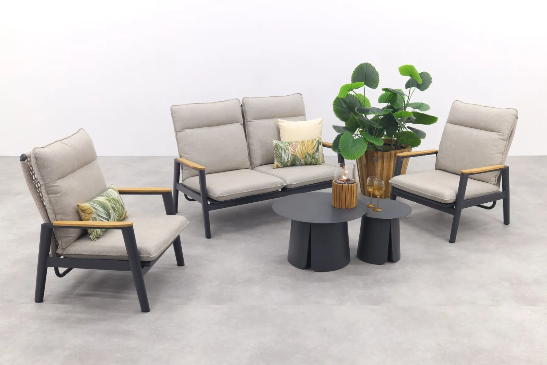 Solaro/Velora verstelbare (4-persoons) stoel-bank loungeset - Zand / Royal Grey
