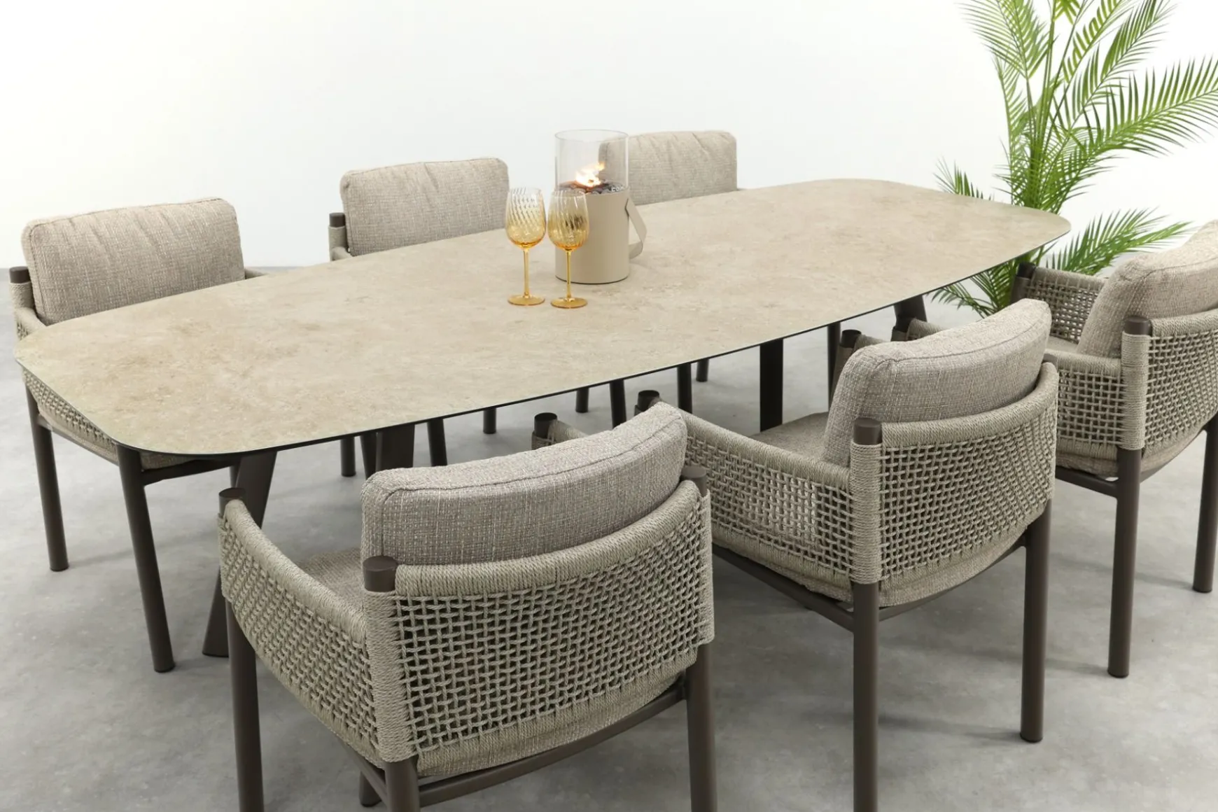 4SO Savanne/Manolo 6-persoons Deens ovale tuinset 240x103 cm. - Terre