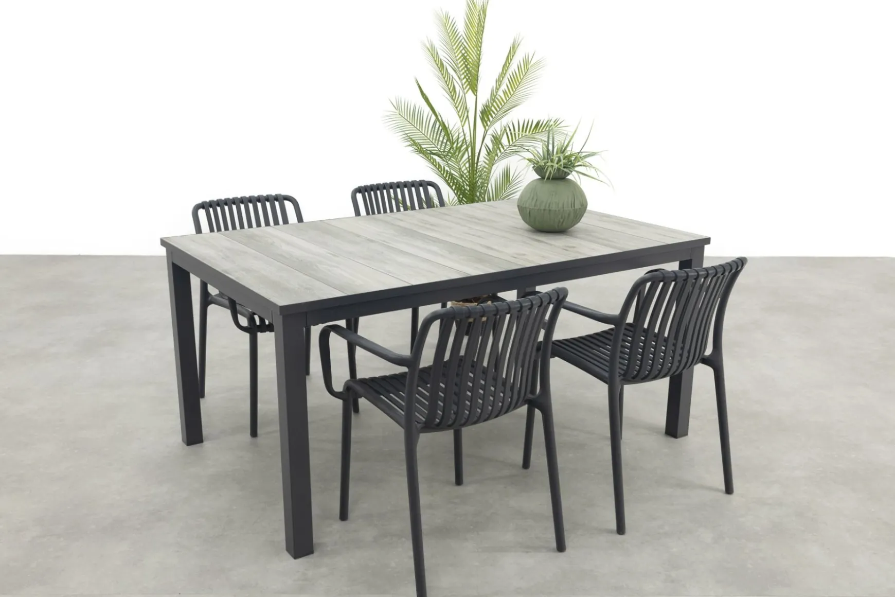 Stripe/Hartman Comino stapelbare tuinset (5-delig) - 163x105 cm.