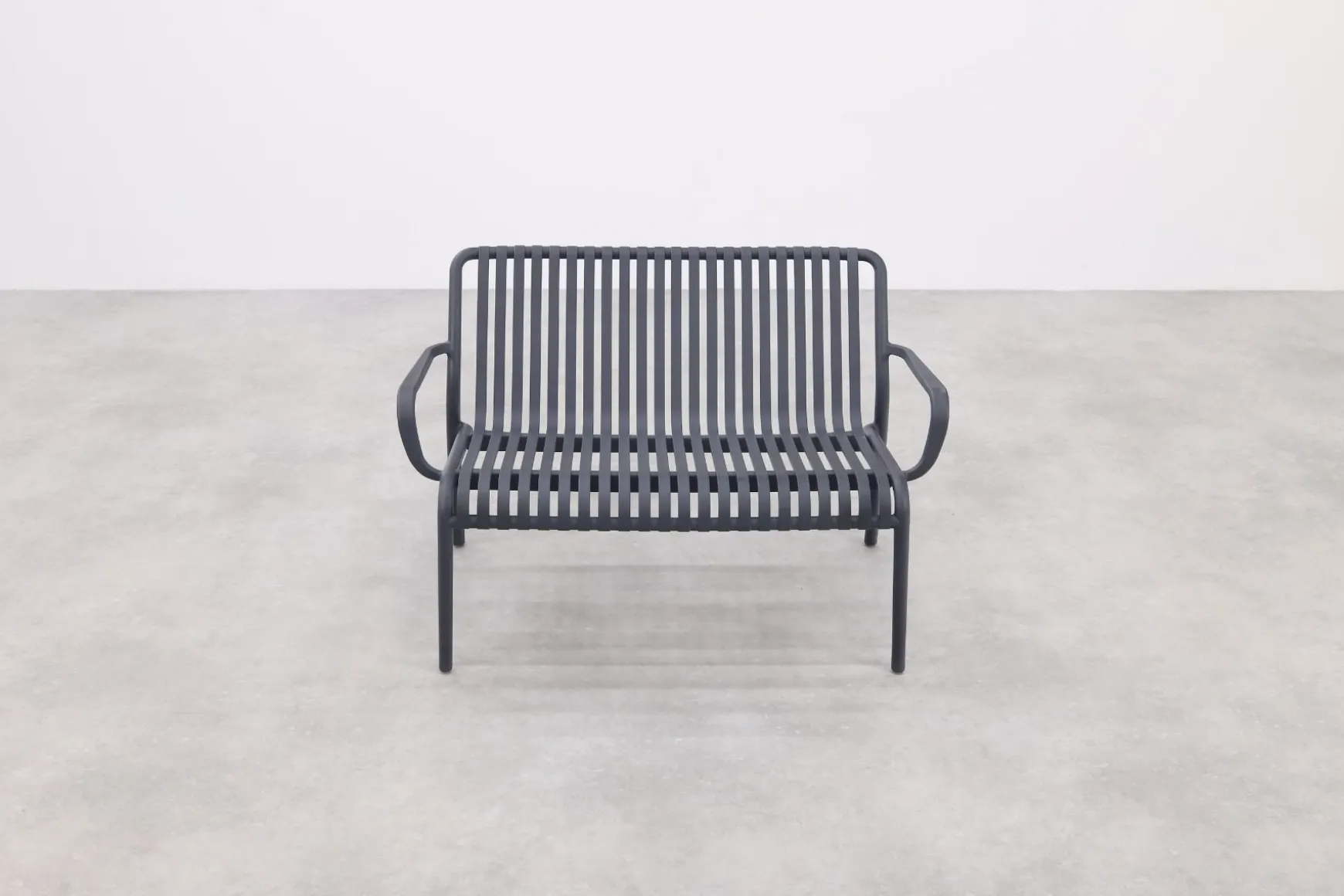 Stripe loungebank 2-zits - antraciet