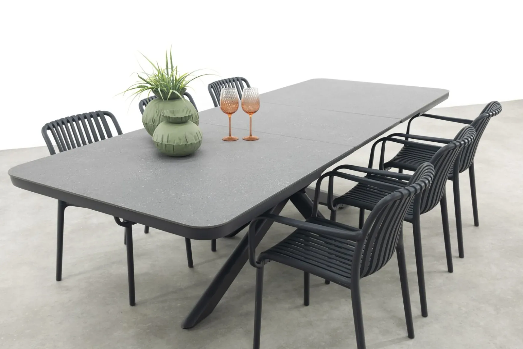 Stripe/Montreal tuinsets - Met uitschuifbare tuintafel - 6 persoons
