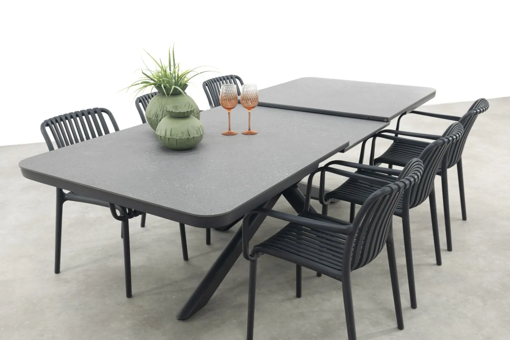 Stripe/Montreal tuinsets - Met uitschuifbare tuintafel - 6 persoons