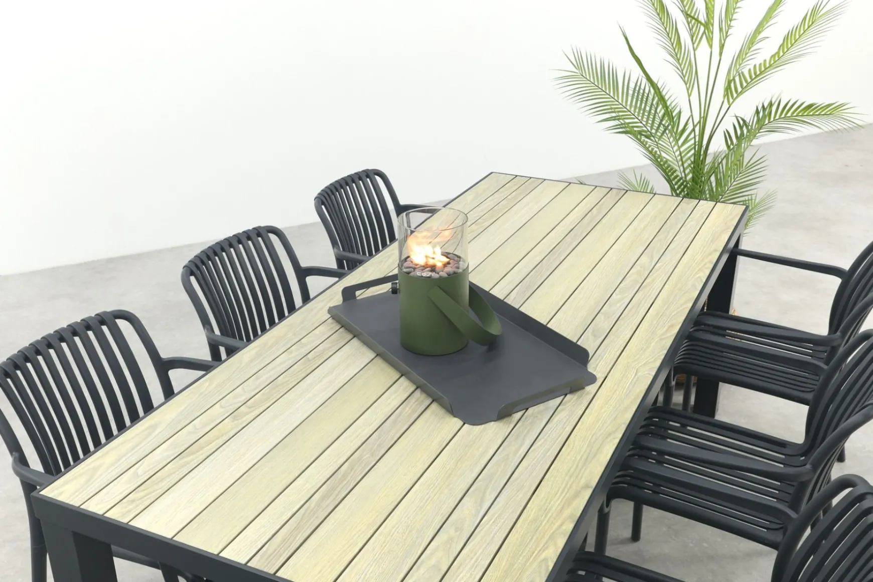 Stripe/Nola stapelbare tuinset 210x90 cm. - Antraciet/Houtlook