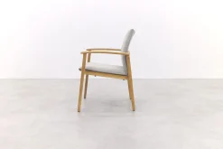 Suns Florine stapelbare dining tuinstoel - Taupe/Teak - Op=Op